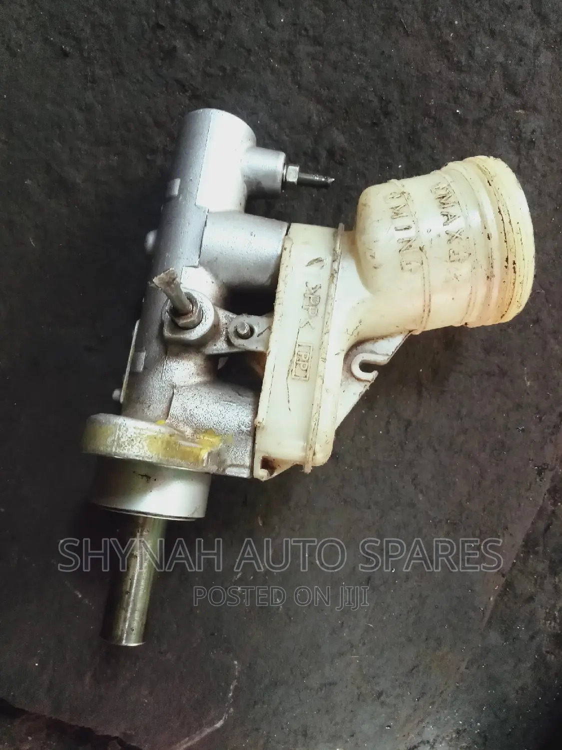 Brake Master Cylinder Duet