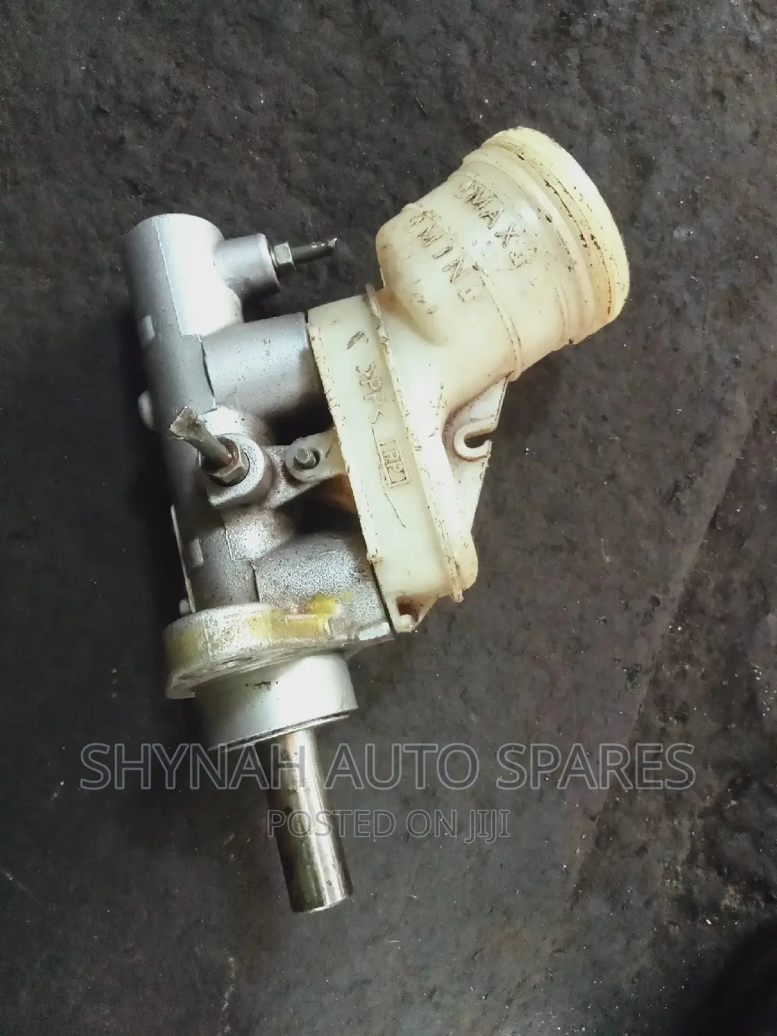 Brake Master Cylinder Duet