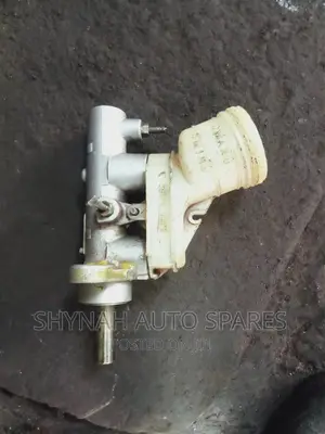 Brake Master Cylinder Duet