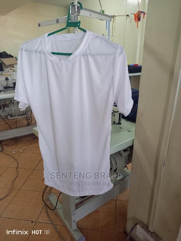 White Plain Polyester Tshirts Good Quality For Campaign - thumbnail 2