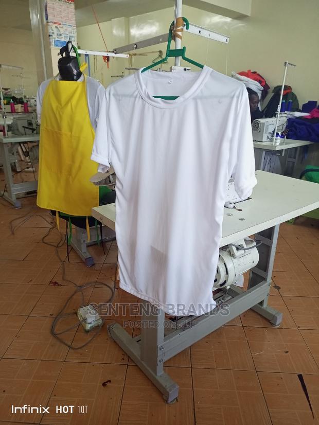 White Plain Polyester Tshirts Good Quality For Campaign - thumbnail 4