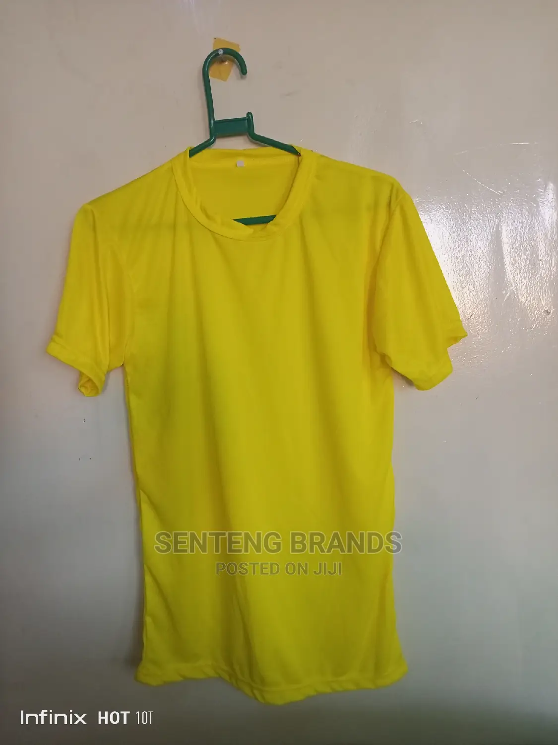 Plain Yellow Polyester Tshirts , Good Price