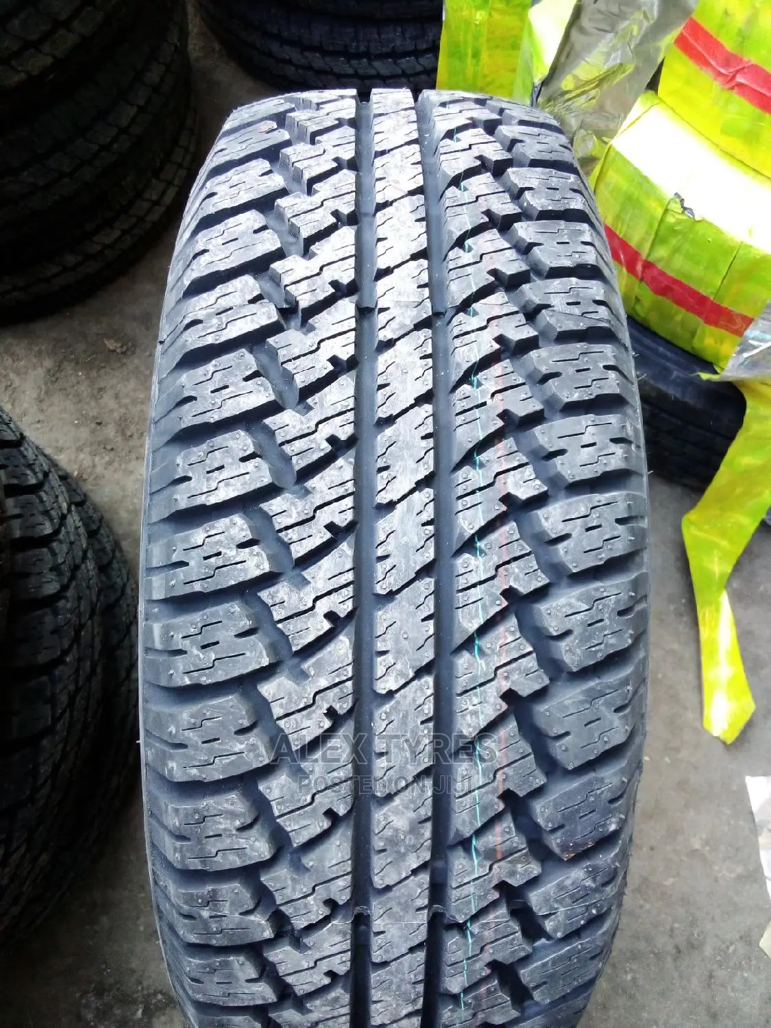 265/65r17 Maxtreck Tyres Made in China