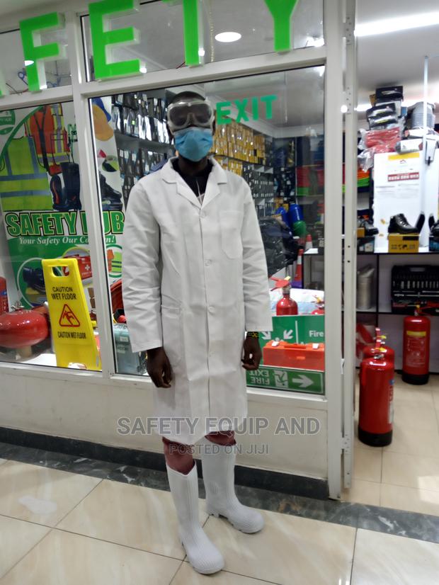 Medicaal Scrub Coats Available - main view