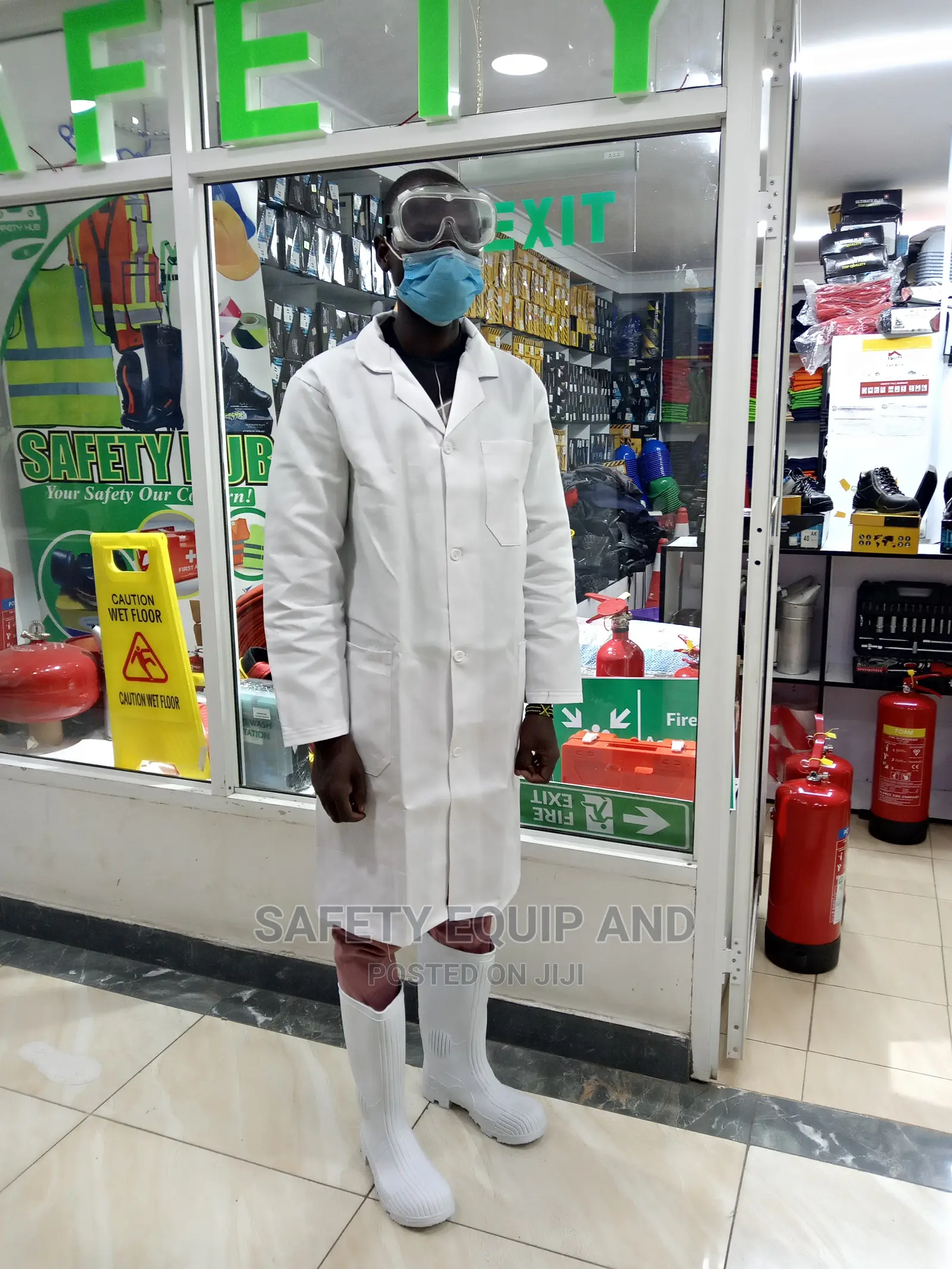 Laboratory White Coats Available/Quality