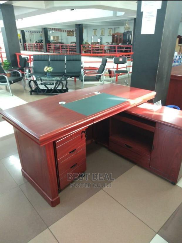 Executive Desk - thumbnail 2