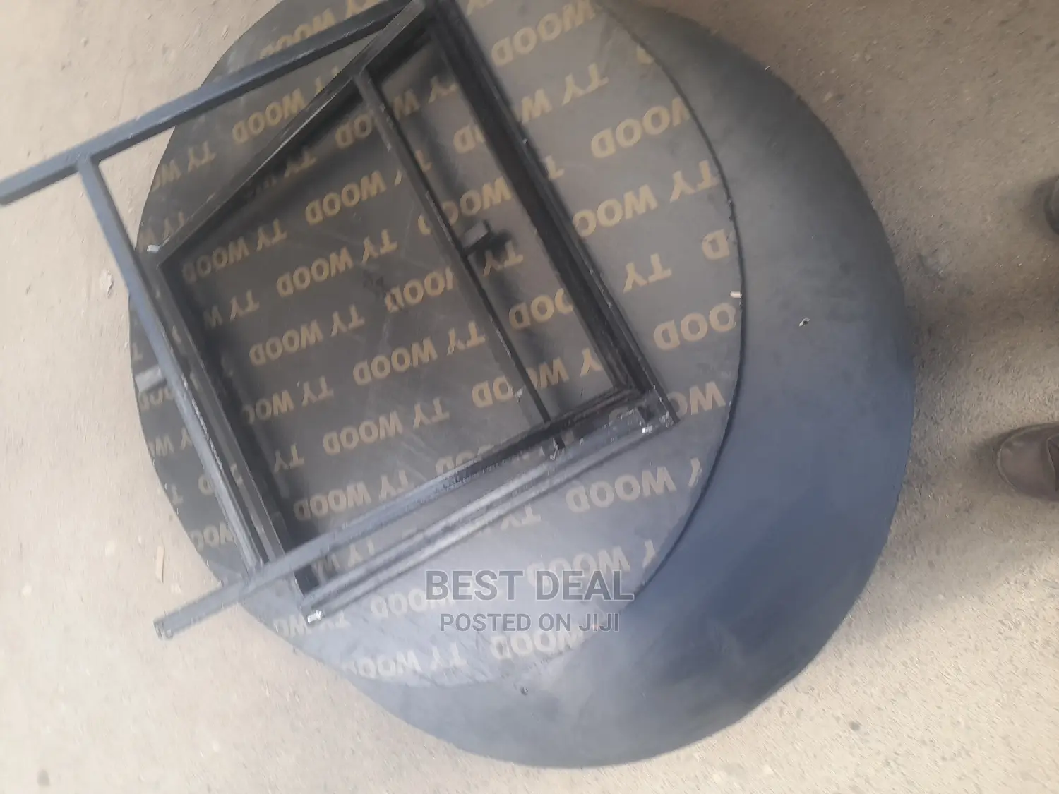 Foldable Table