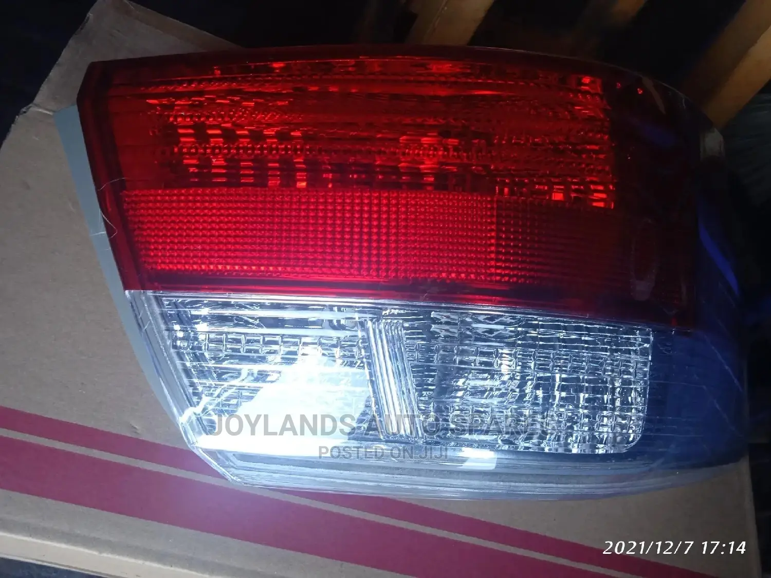 Tail Lamp Premio 260 Body