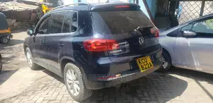 Volkswagen Tiguan 2012 Blue