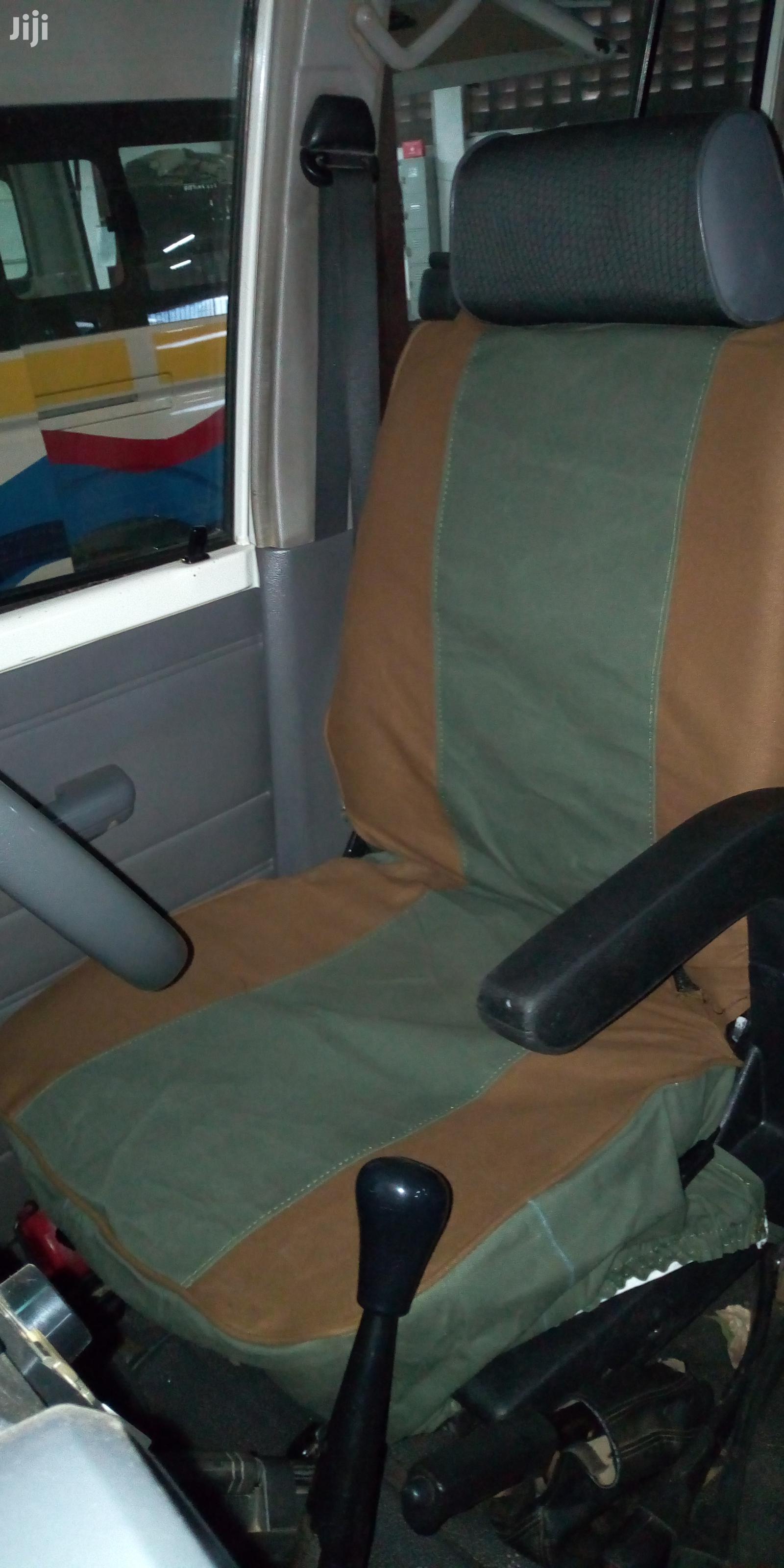 Safari Land Cruiser/ Tour Van / Shuttle Seats