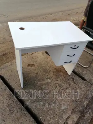 Prestige Great Quality Office Desk