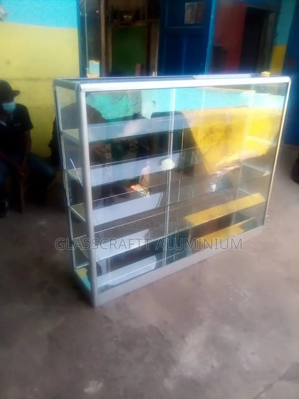 Rolling Aluminium Showcase