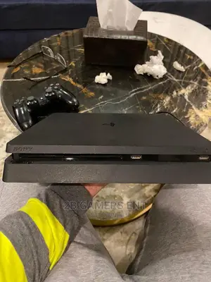 Slim Play (Ps4) Station 4