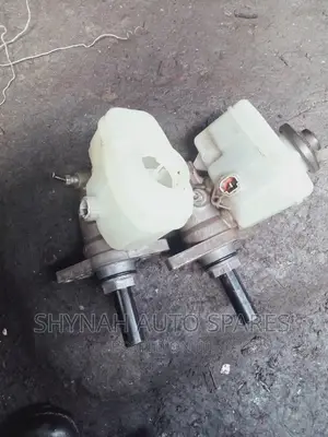 Brake Master Cylinder Prado 120,Toyota Mark X