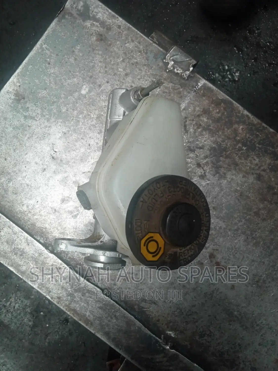 Brake Master Cylinder Toyota 100