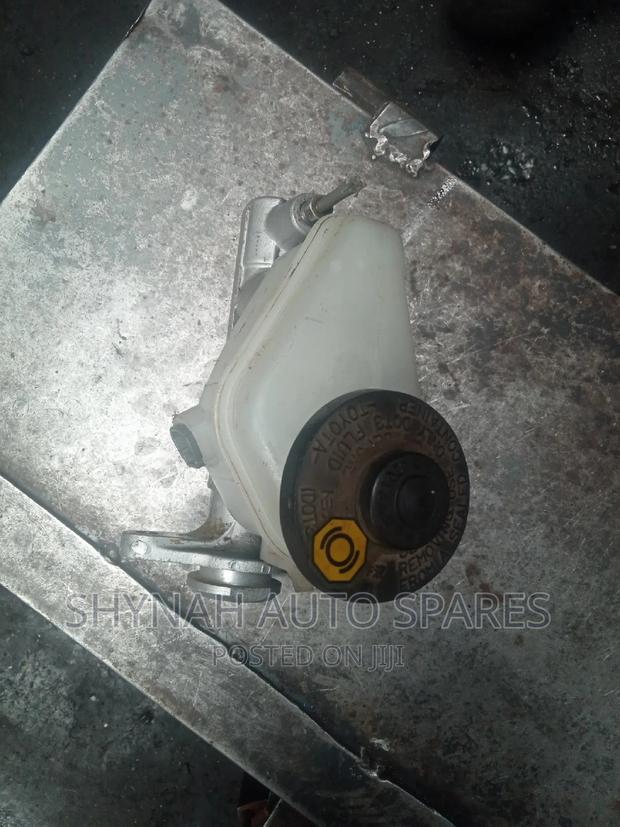 Brake Master Cylinder Toyota 100