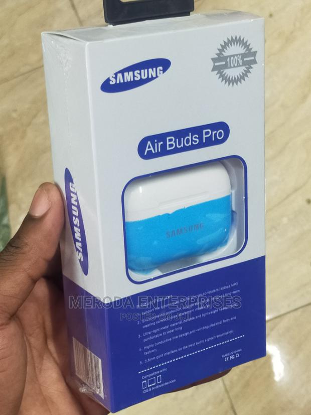 Samsung Air Buds Pro Headset - main view