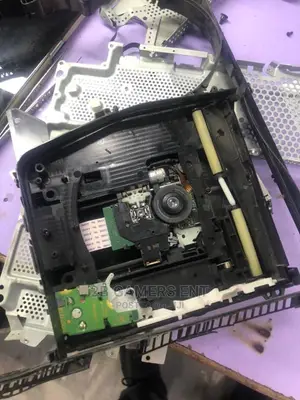 Play Station 4 Drive Service and Cooling Paste