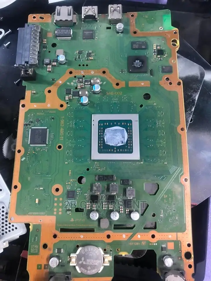 Play Station 4 Drive Service and Cooling Paste