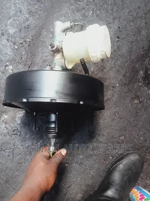 Brake Booster Mitsubishi L200