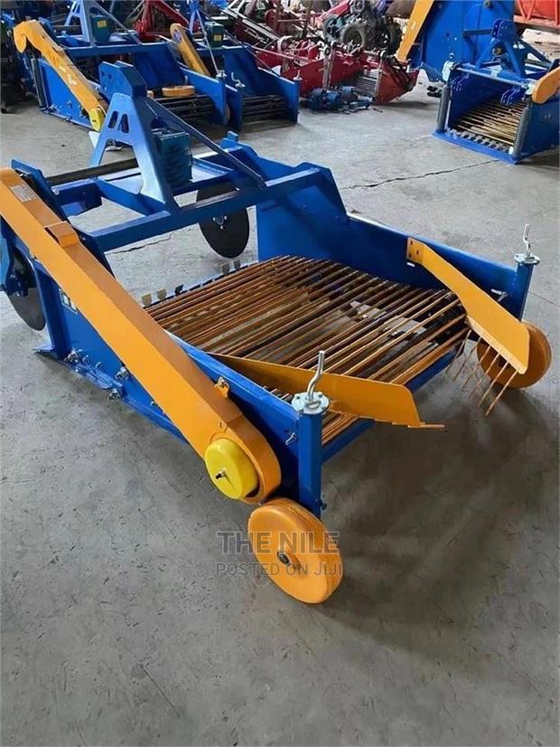 Small Potato Digger - main view