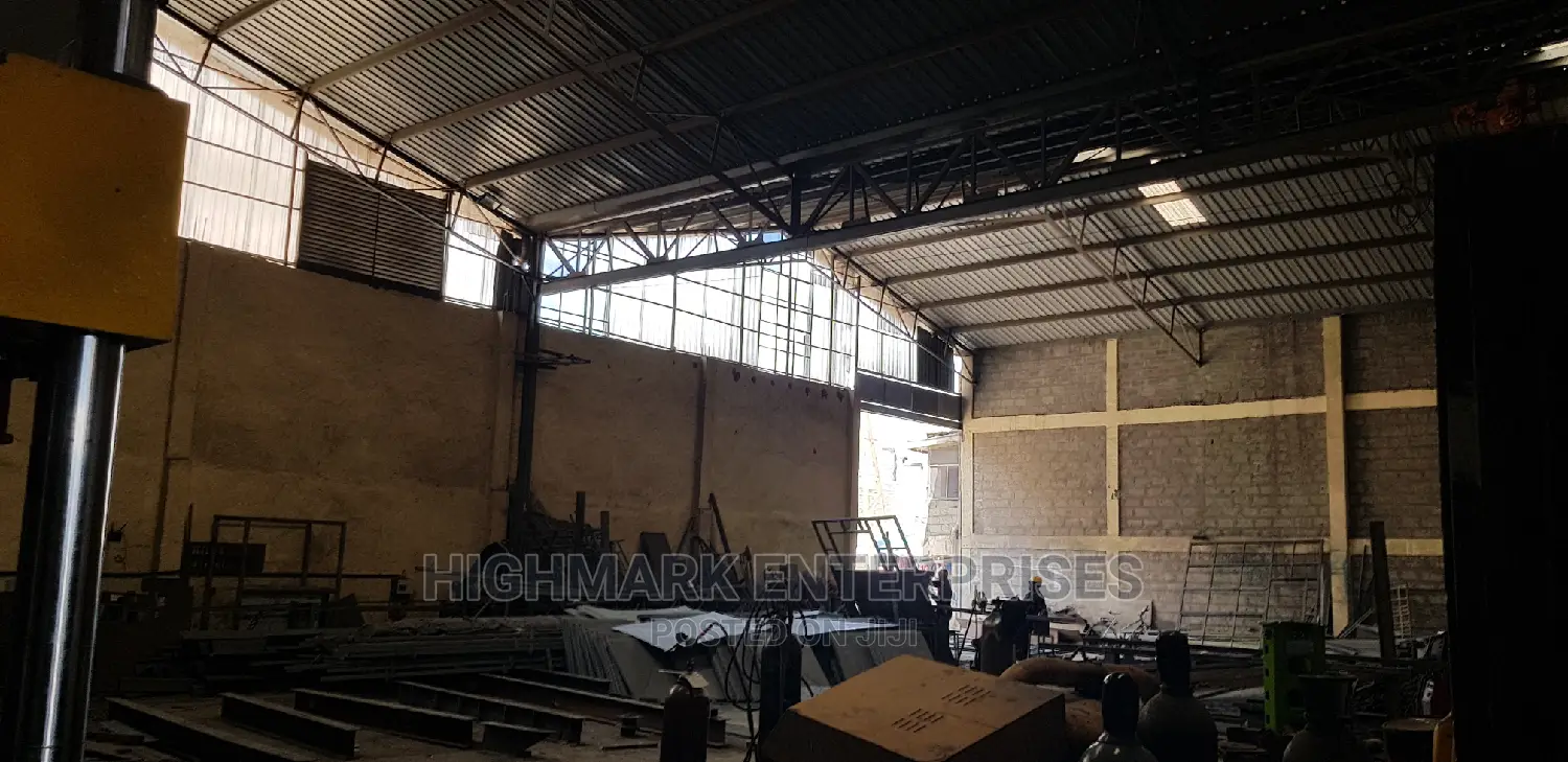 9000 Sq Feet Godown/Warehouse to Let in Utawala