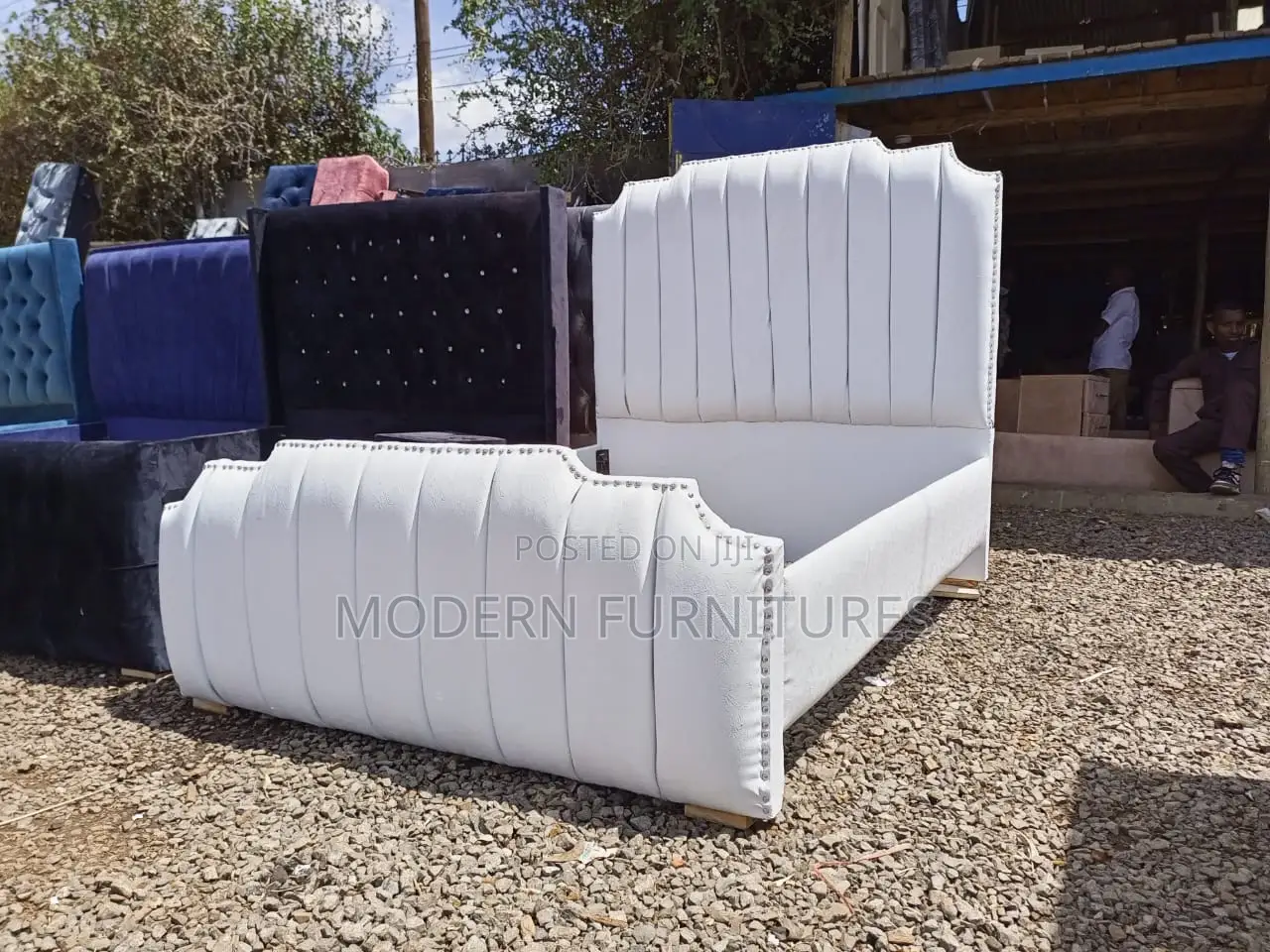 5/6 Modern Bed