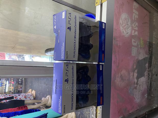 Play Station 4 Original Game Pads  - thumbnail 2