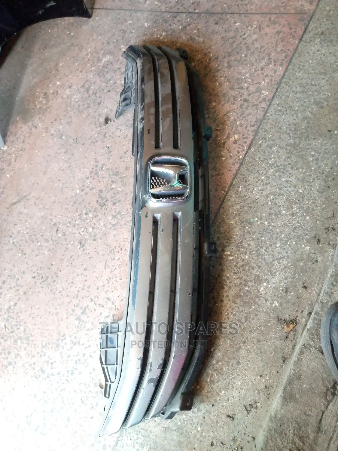 Honda Insight Grill