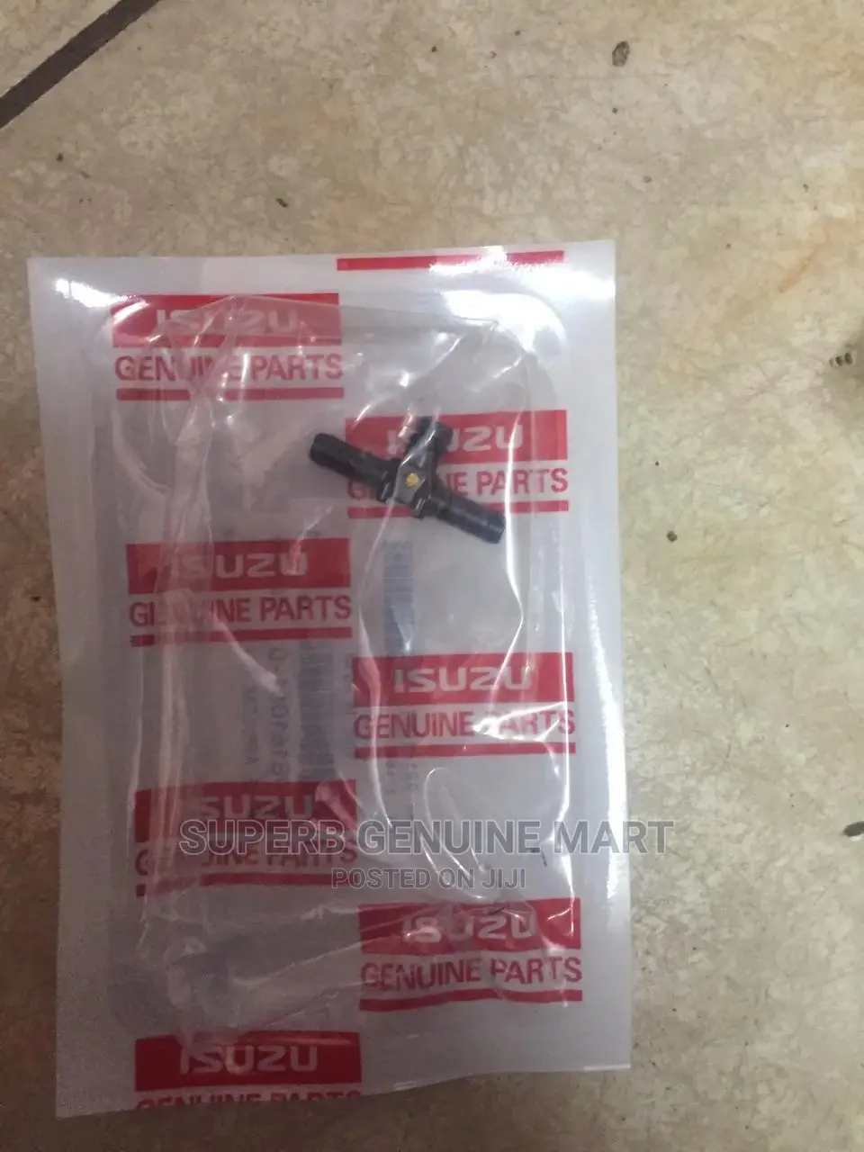 Pipe Asm Leak Off 'T' Nozzle Connector Isuzu Dmax