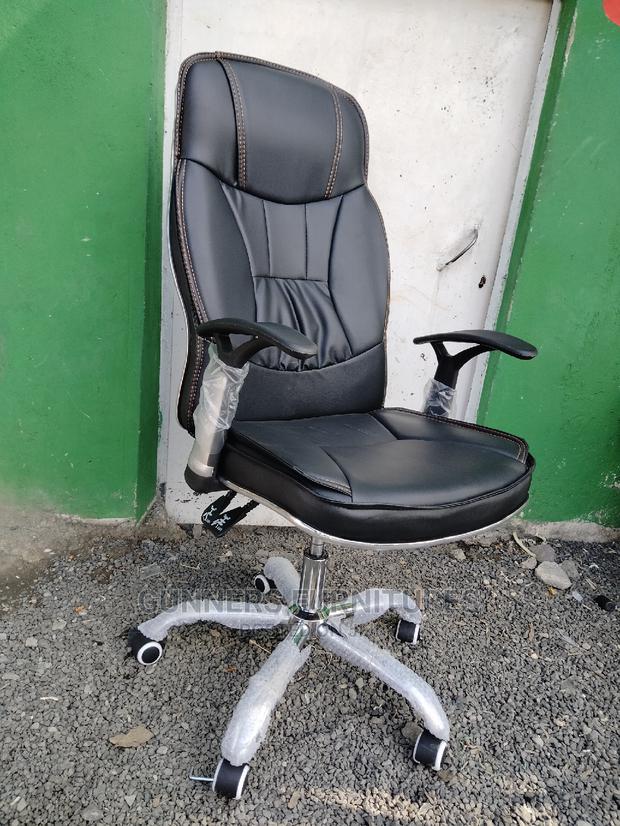 Executive Office Chairs. - main view