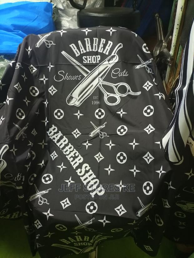 Barber Gowns/Drappers - thumbnail 3