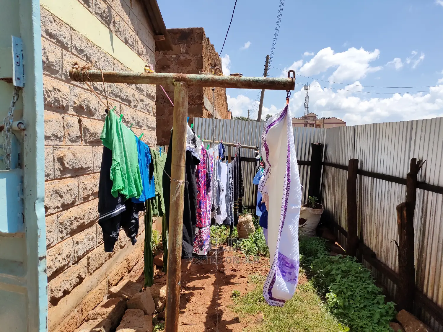 Nyeri/King'ong'o Residential House on Sale