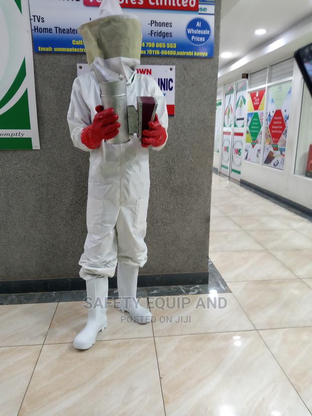 Honey Bee Suits in Stock-Protective-Breathable