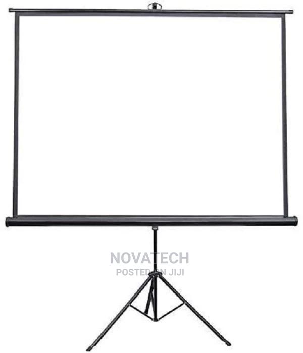 Tripod Projector Screen 200 X 200 Lightwave - main view