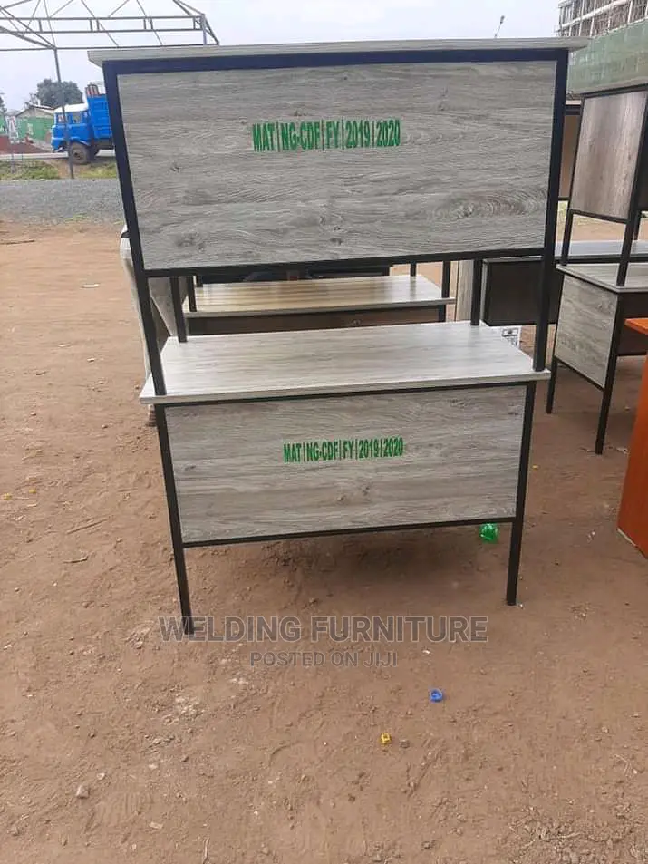Office Deck Table