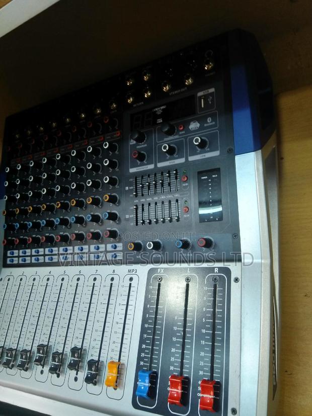Pro Audio Smart Powered Mixer/ Amplifier 8 Channel