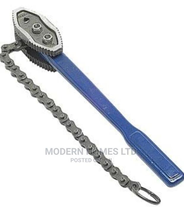 Chain Pipe Wrench - main view