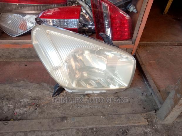 Headlights Rav-4 AC 21