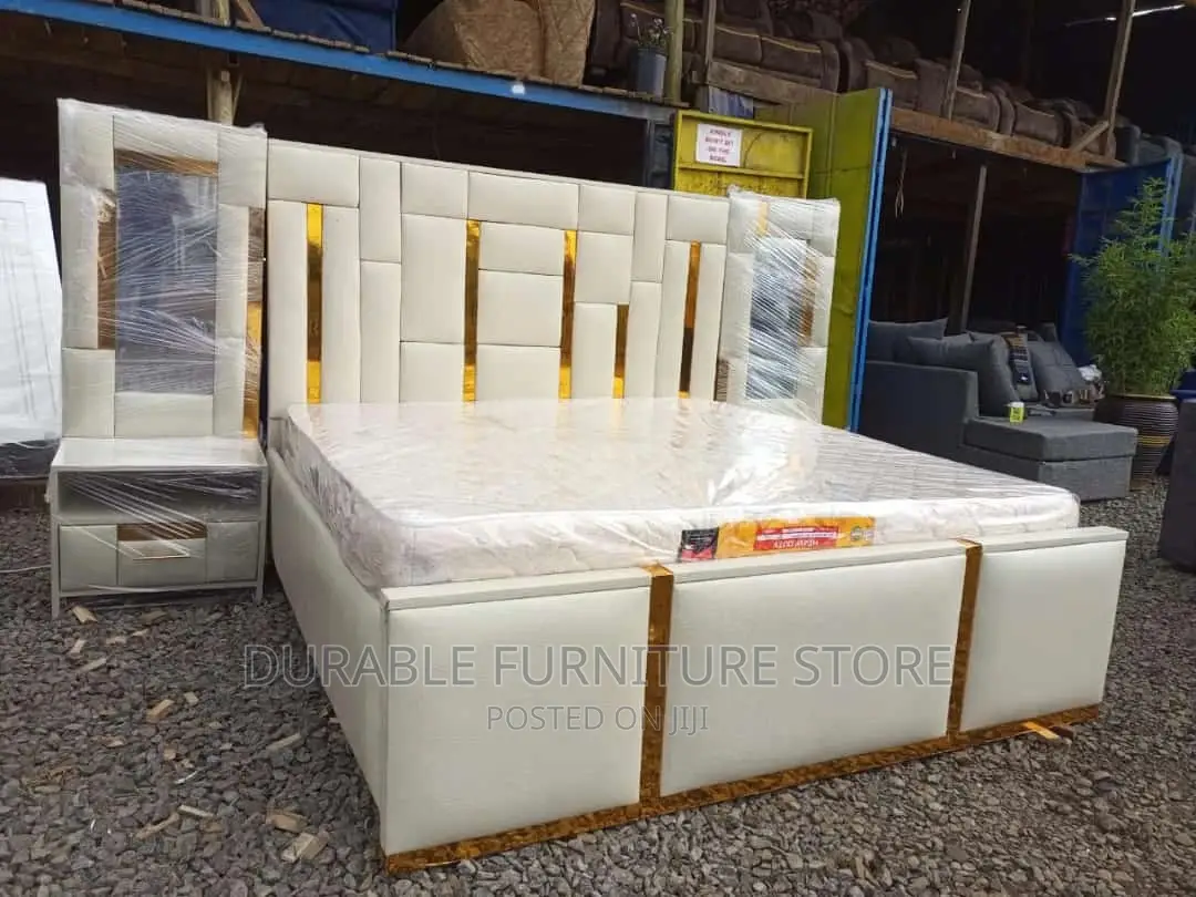 Tufted Bed 5* 6