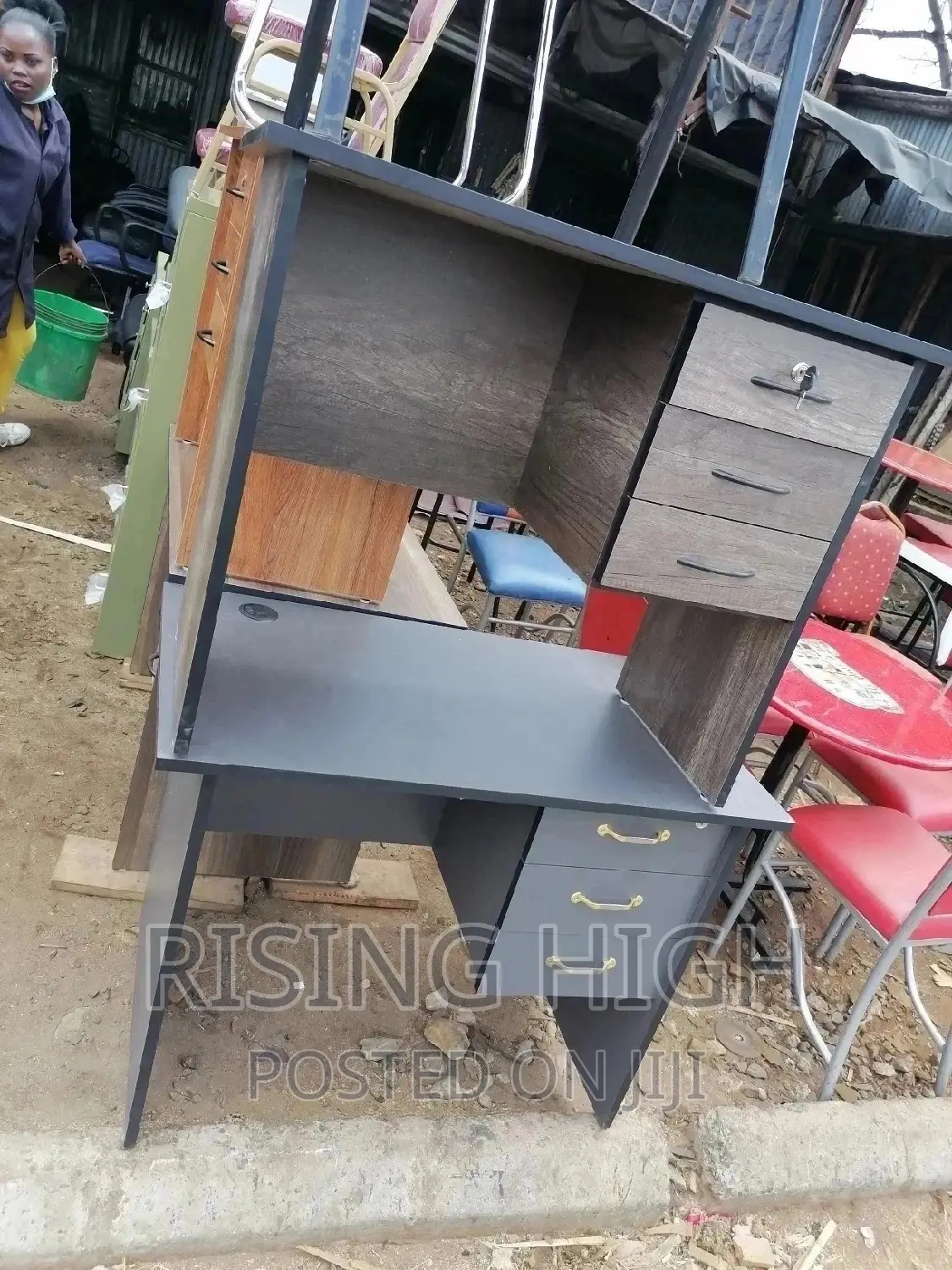 Superior Top Quality Office Desk