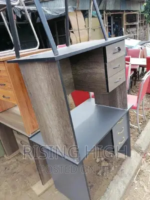Prestige Office Desk
