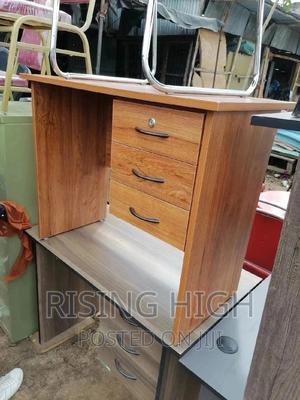 Top Greatness Office Desk - main view