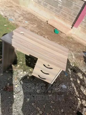 Prestigious Cool Office Desk