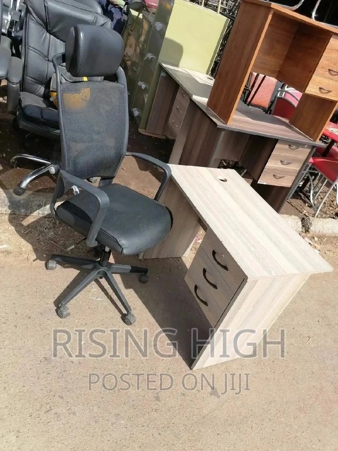Awesome Superior High Quality Office Desk