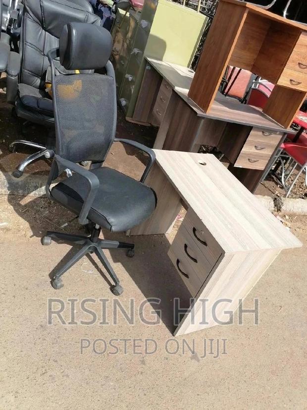 Awesome Superior High Quality Office Desk - main view