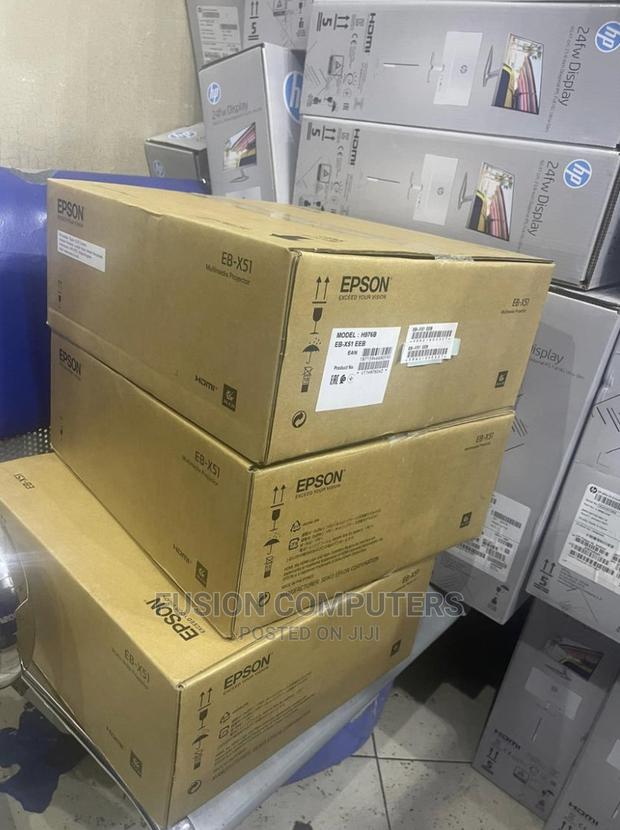 Epson Eb-X51 Xga 3lcd Projector - main view