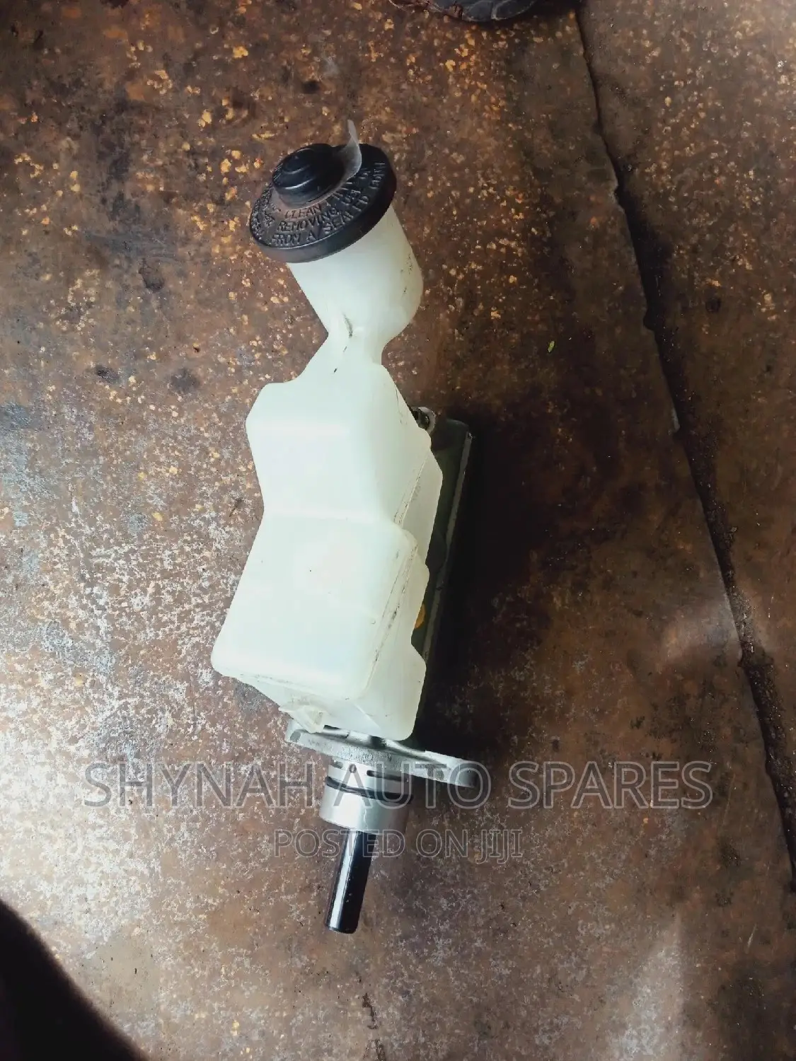 Brake Master Cylinder Fielder, 240