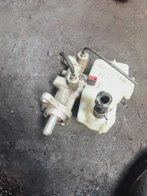 Brake Master Cylinder Nissan Navara