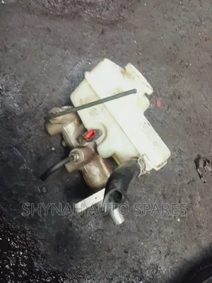 Brake Master Cylinder Nissan Navara